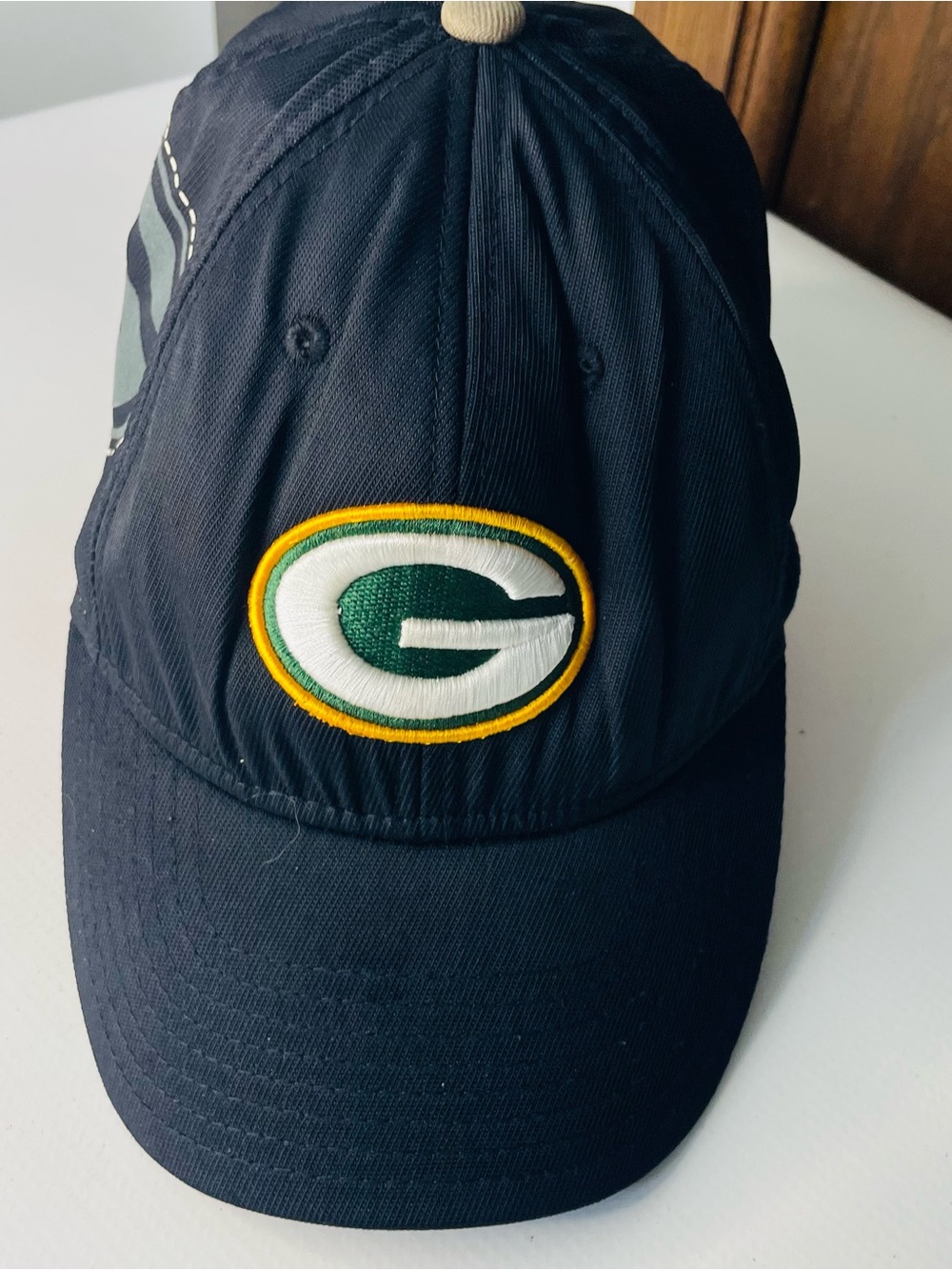 Reebok Green Bay Packers NFL Licensed W/Green, White and Yellow Embroidered Logo